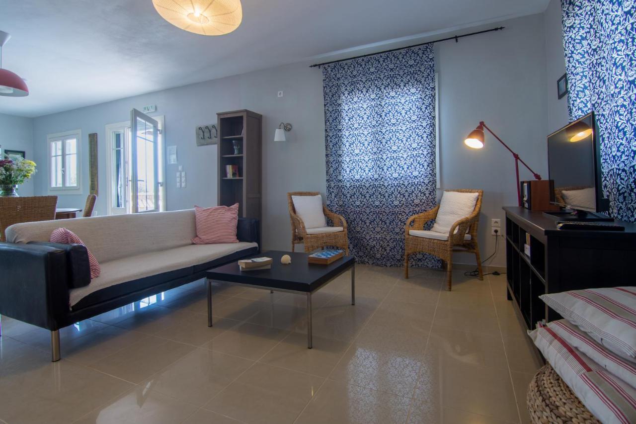 Villa Elaia Suites & Apartments No.2 ไกออส ภายนอก รูปภาพ